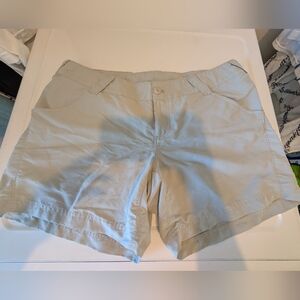 Columbia Performance Shorts Size XL